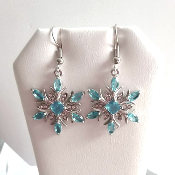 🔥 3/$25 🔥 - Picture 1 of 2